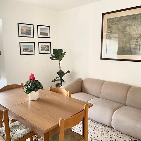 Lorenzo'S House Catania City Centre - Comfortable Large Apartment With 2 Bedrooms And 2 Baths, Close To Trains, Metro And Bus Station Екстериор снимка