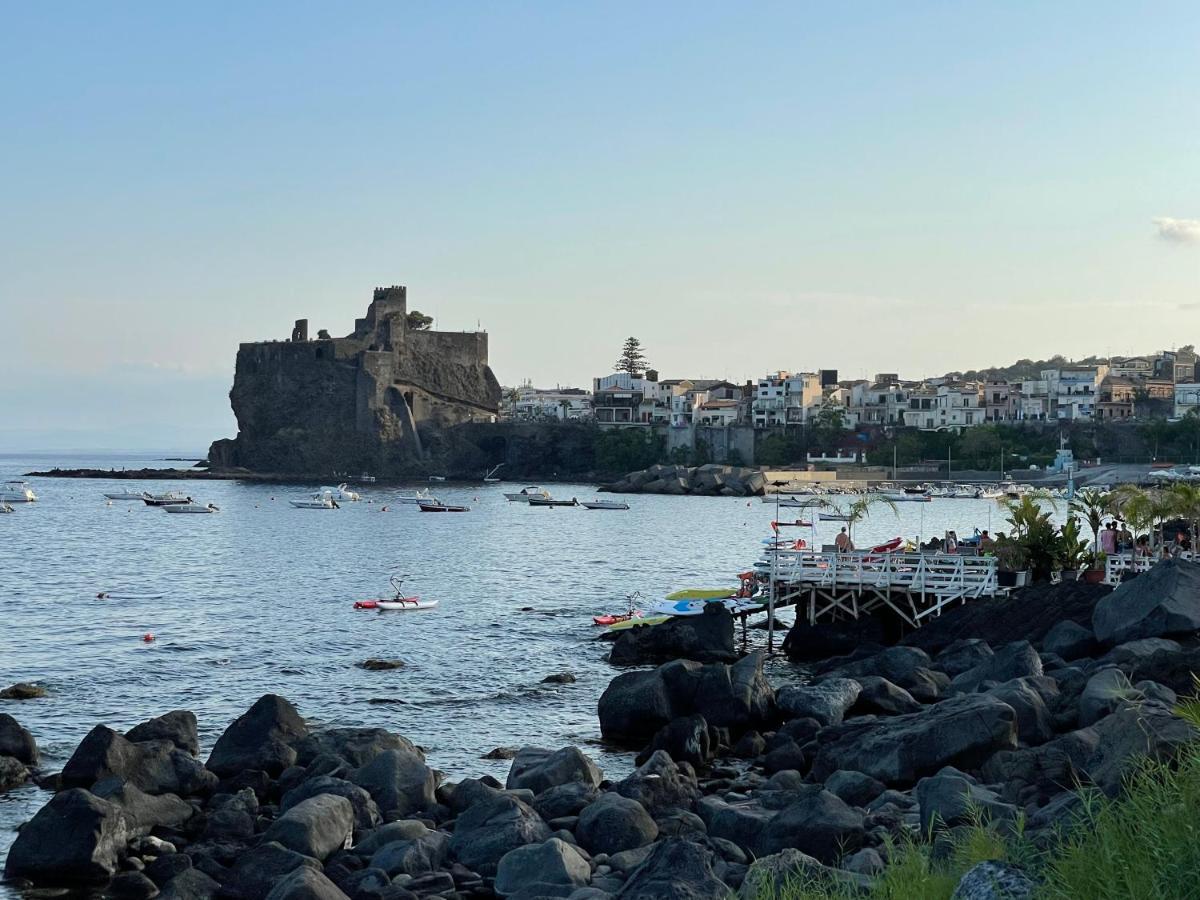 Lorenzo'S House Catania City Centre - Comfortable Large Apartment With 2 Bedrooms And 2 Baths, Close To Trains, Metro And Bus Station Екстериор снимка
