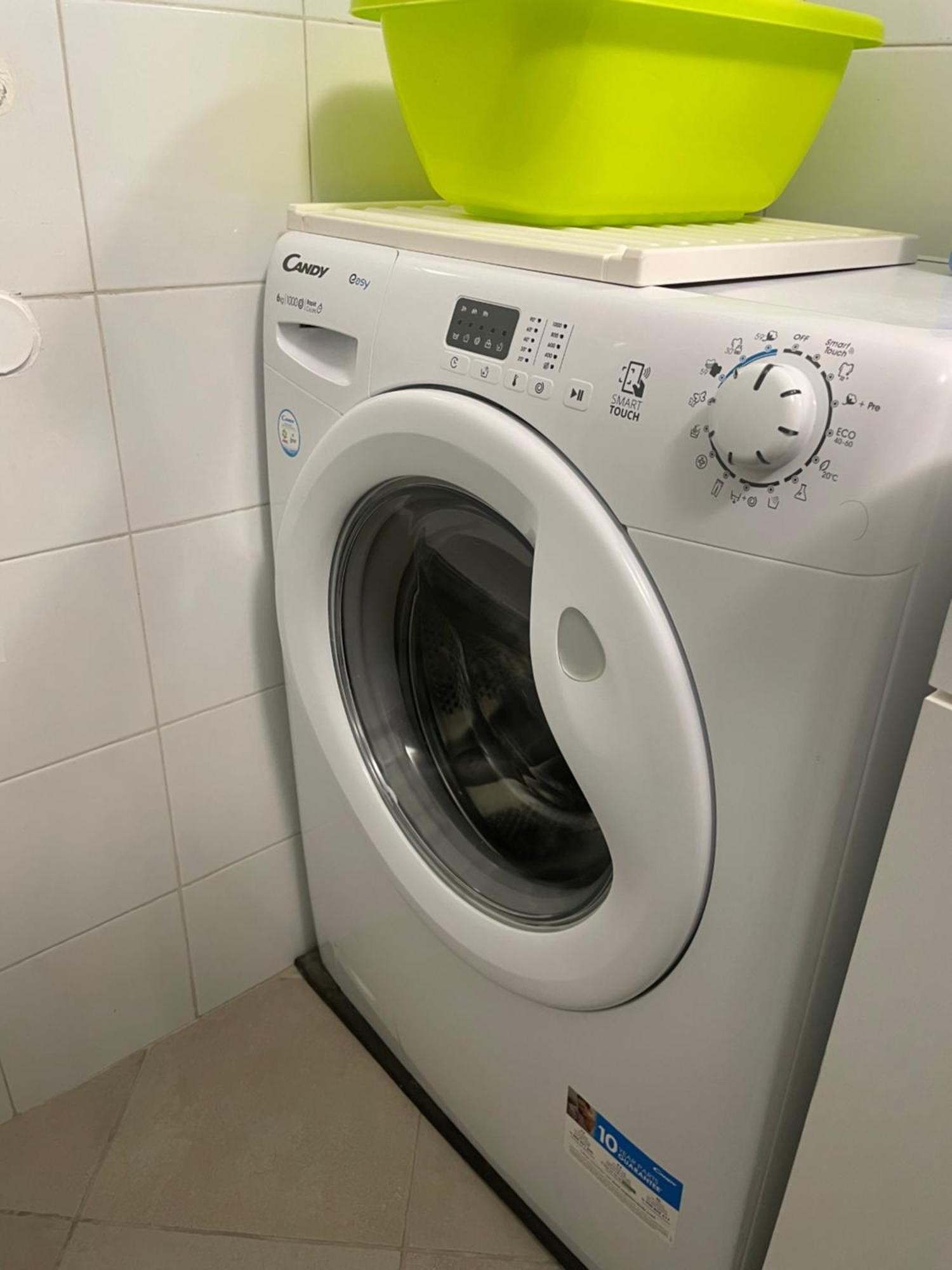 Lorenzo'S House Catania City Centre - Comfortable Large Apartment With 2 Bedrooms And 2 Baths, Close To Trains, Metro And Bus Station Екстериор снимка